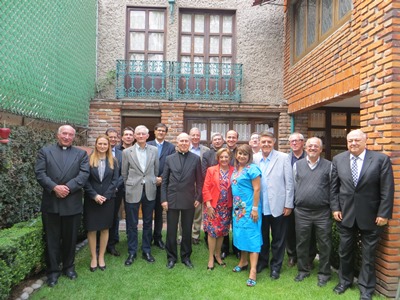 Group picture taken during a gorgeous lunch offered by the Agazzi family during the Conference.